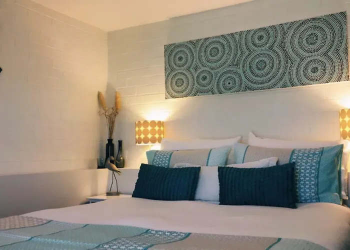 5 Stars Sydney City & Airport Retreat